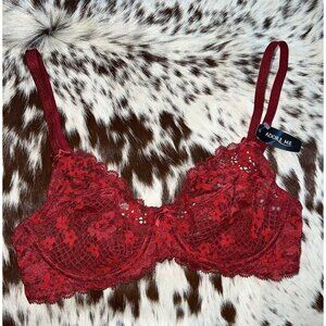 𝅺NEW Red Lace Bra NWTS Sexy Lingerie 32C (X) Semi-Sheer